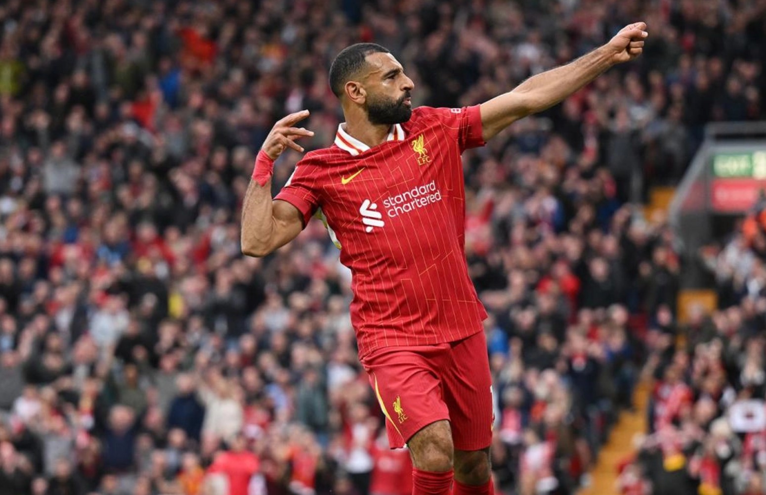 9game-包含战术调整引发热议！，萨拉赫在瑞士队比赛中夺冠观众掌声雷动的词条-9game